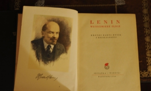 Włodzimierz Iljicz Lenin  Krótki Zarys Życia i Działalności